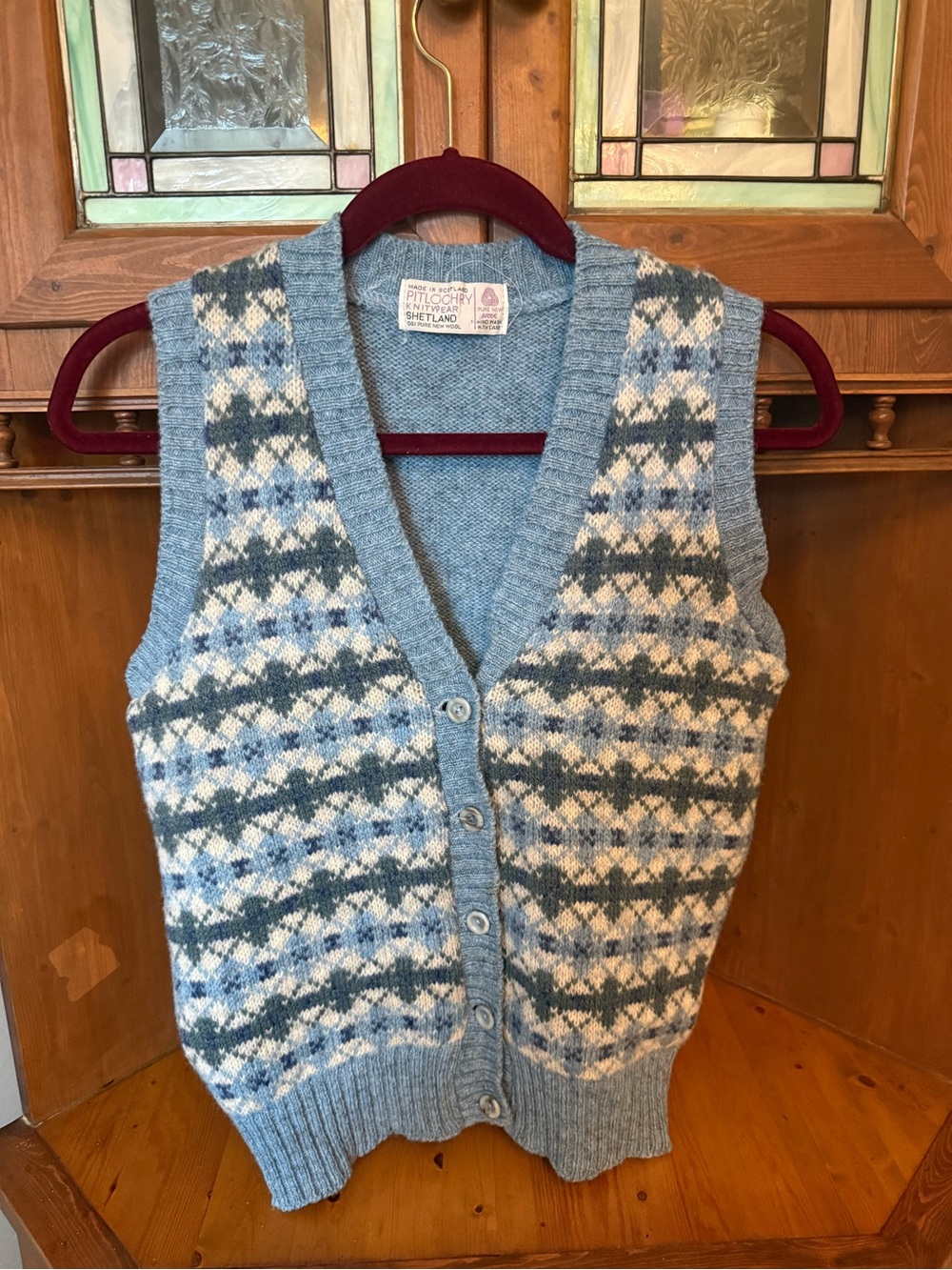 Pitlochry vintage shetland Fair Isle button-front sweater vest Scotland M